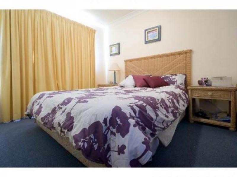 Broadbeach QLD 4218