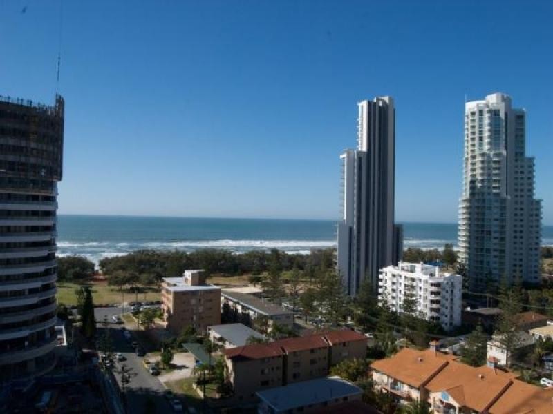 20906 Charles Avenue, Broadbeach QLD 4218