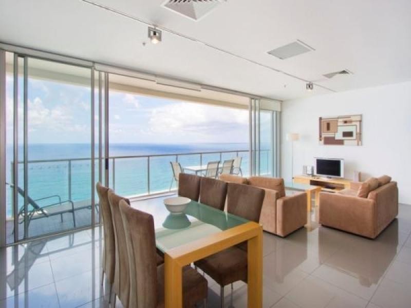 2004/159 Old Burleigh Road, Broadbeach QLD 4218