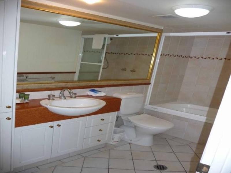 1908/90 Surf Parade, Broadbeach QLD 4218