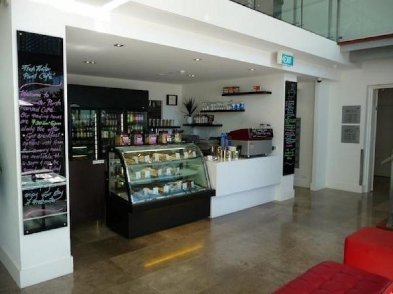 Broadbeach Waters QLD 4218