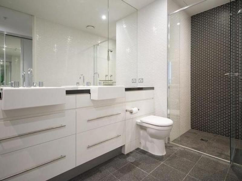 Broadbeach QLD 4218