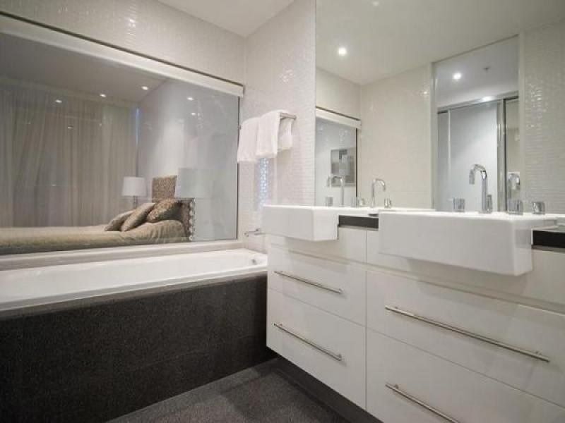 Broadbeach QLD 4218