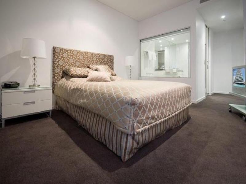 Broadbeach QLD 4218