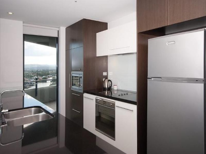 15/89 Surf Parade, Broadbeach QLD 4218