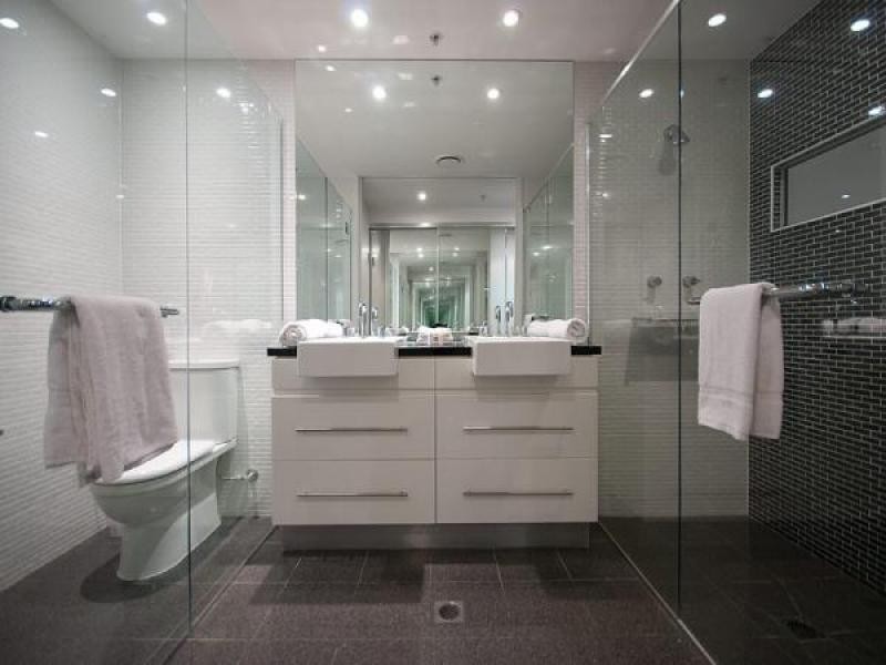 15/89 Surf Parade, Broadbeach QLD 4218