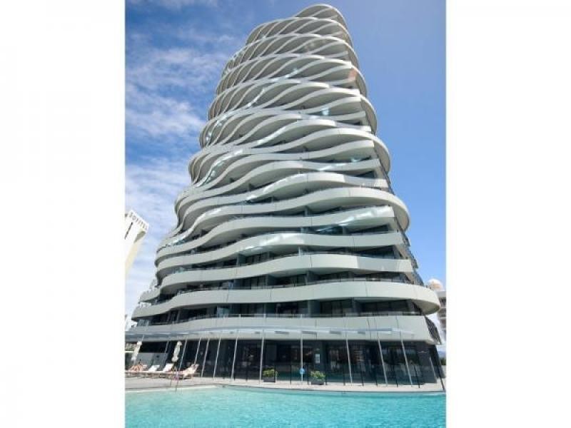 15/89 Surf Parade, Broadbeach QLD 4218