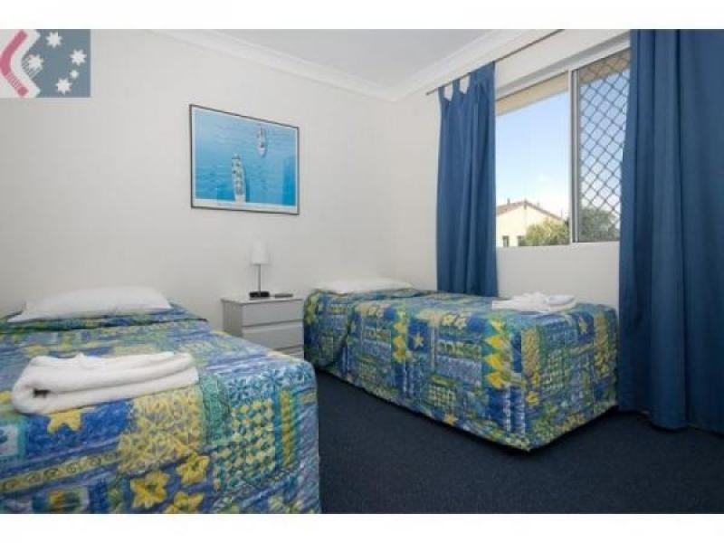 138/42 Beach Parade, Broadbeach QLD 4218