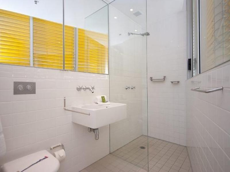 2205 159 Old Burleigh Road, Broadbeach QLD 4218