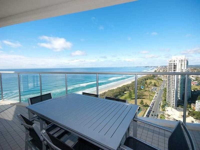 2205 159 Old Burleigh Road, Broadbeach QLD 4218