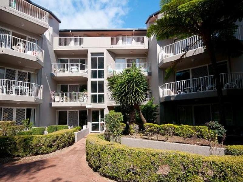 1-36 Australia Ave, Broadbeach QLD 4218