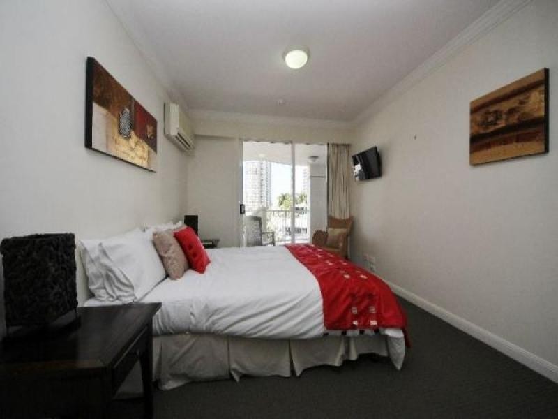 Broadbeach QLD 4218