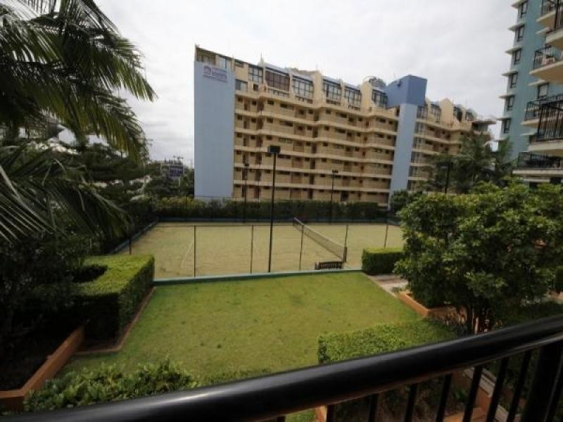 111/30 Surf Parade, Broadbeach QLD 4218