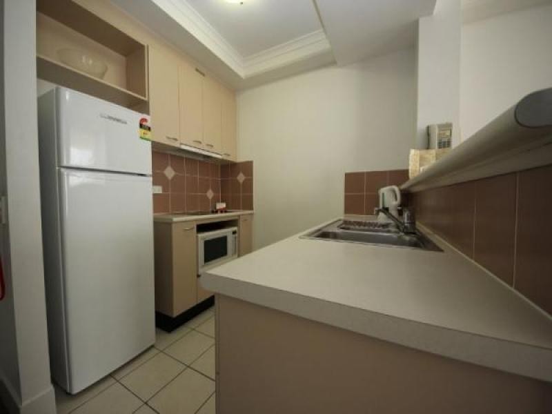 111/30 Surf Parade, Broadbeach QLD 4218