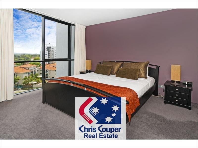 17/19 albert ave, Broadbeach QLD 4218