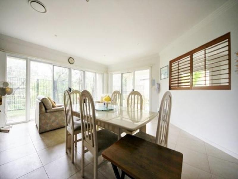 39 Royal Links Drive, Robina QLD 4226