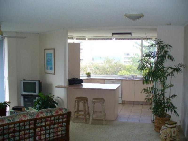17/1 Old Burleigh road, Broadbeach QLD 4218