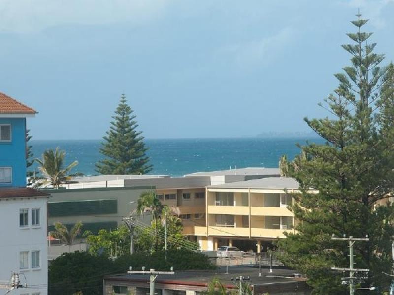 17/1 Old Burleigh road, Broadbeach QLD 4218