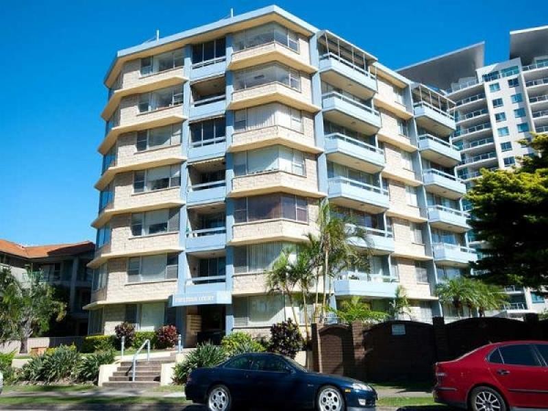 17/1 Old Burleigh road, Broadbeach QLD 4218