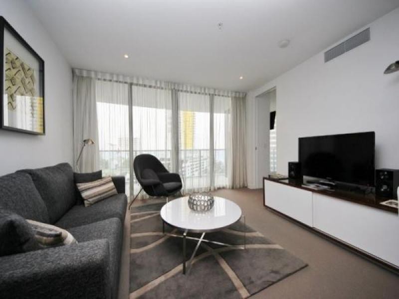 902/7 Charles Avenue, Broadbeach QLD 4218