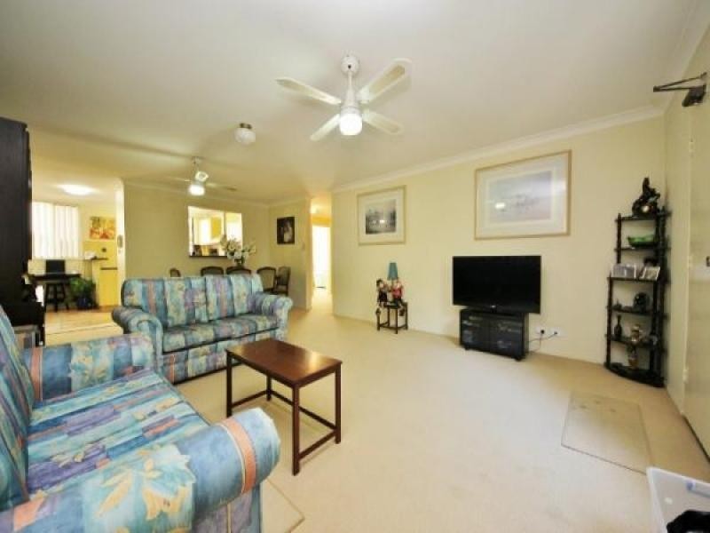 8 Australia Avenue, Broadbeach QLD 4218