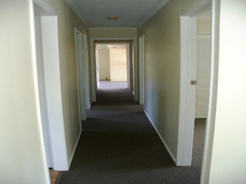 7 Serene, Arundel QLD 4214