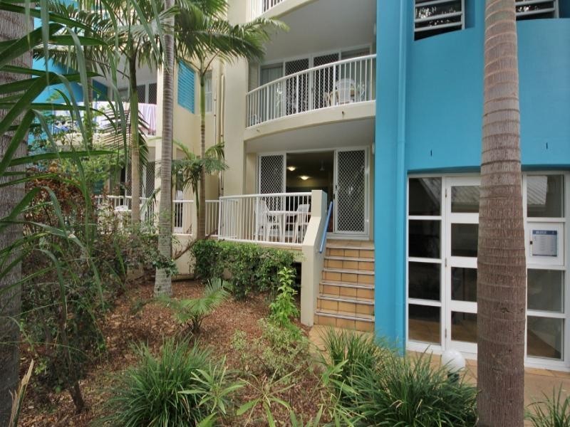 72/14 Alexandra Avenue, Broadbeach QLD 4218