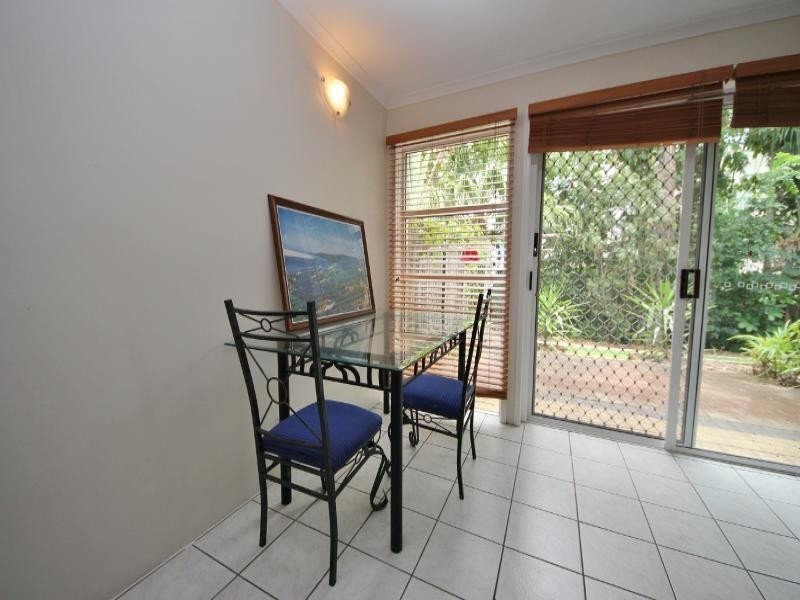 9/16 Crescent Avenue, Mermaid Beach QLD 4218