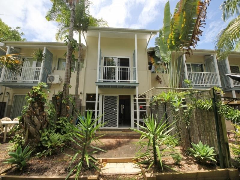 9/16 Crescent Avenue, Mermaid Beach QLD 4218