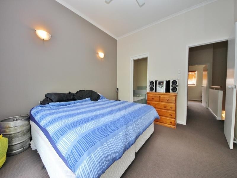 9/16 Crescent Avenue, Mermaid Beach QLD 4218