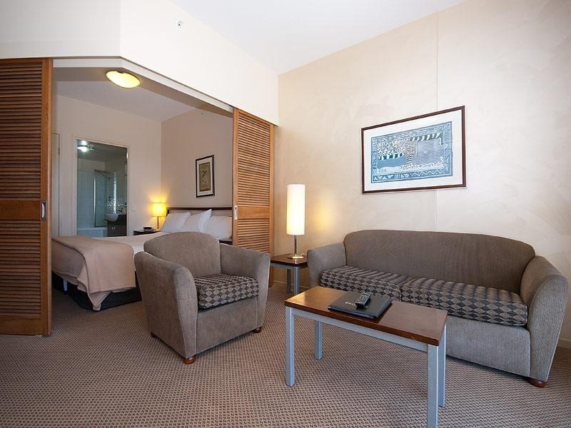 1008/42 Surf Parade, Broadbeach QLD 4218