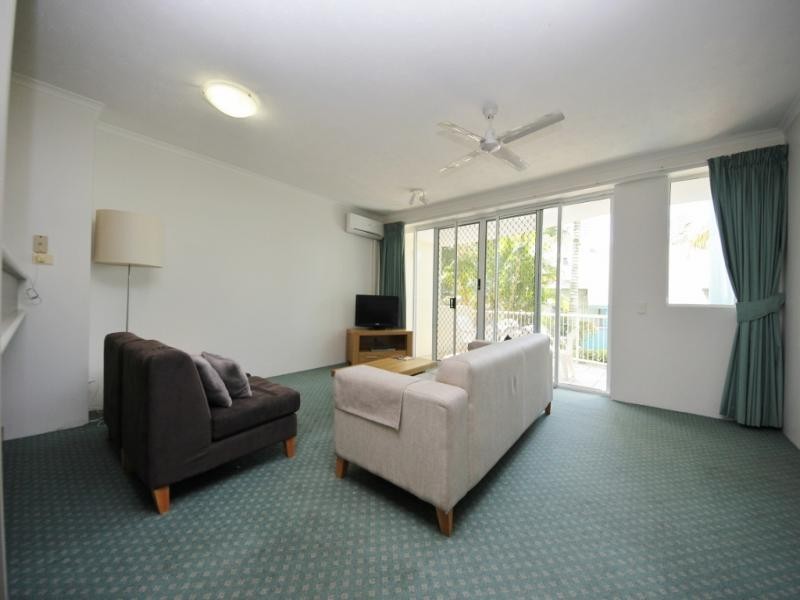 136/10 Alexandra Ave, Mermaid Beach QLD 4218