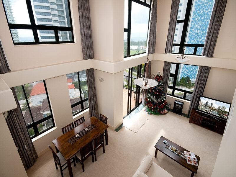 902/30 surf parade, Broadbeach QLD 4218