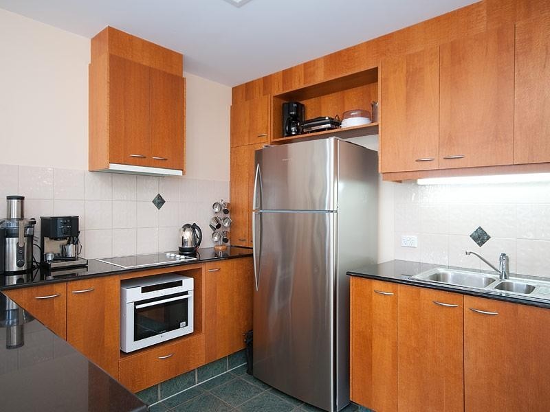 902/30 surf parade, Broadbeach QLD 4218