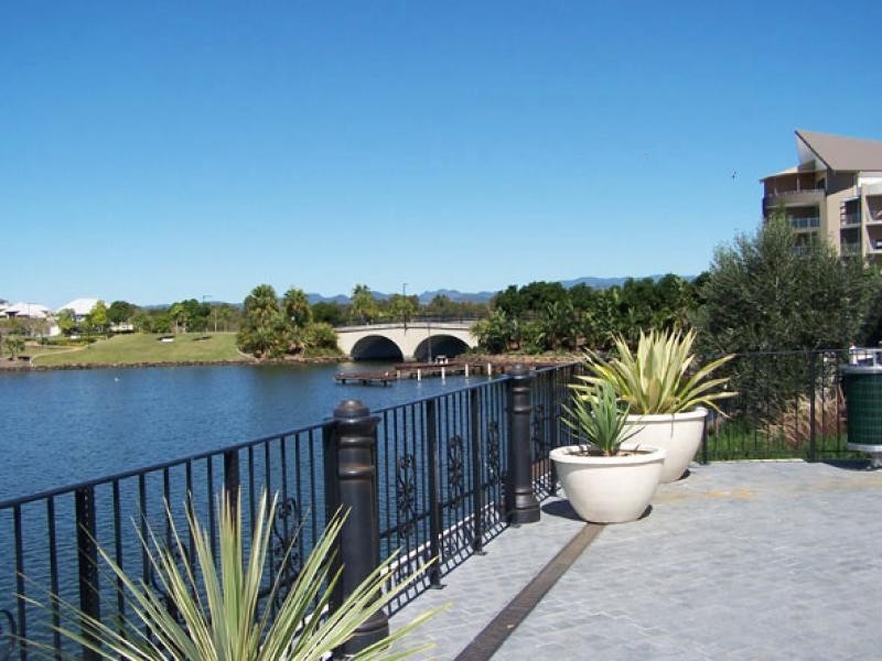 3461/ The Boulevard, Birmingham Road, Carrara QLD 4211