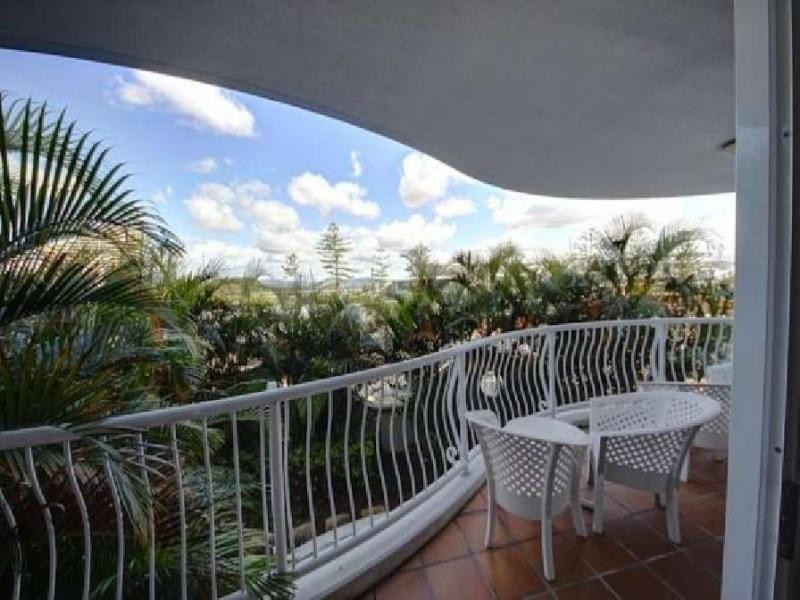 Broadbeach QLD 4218