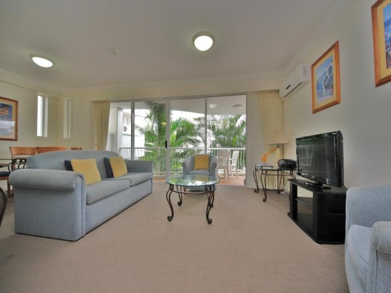 2201/24 Queensland Ave, Broadbeach QLD 4218