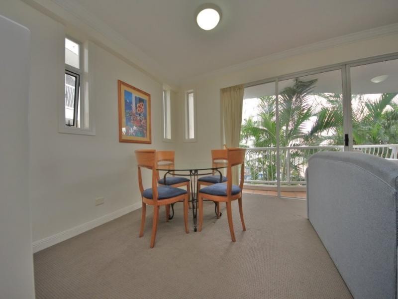 2201/24 Queensland Ave, Broadbeach QLD 4218
