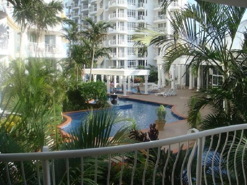2201/24 Queensland Ave, Broadbeach QLD 4218