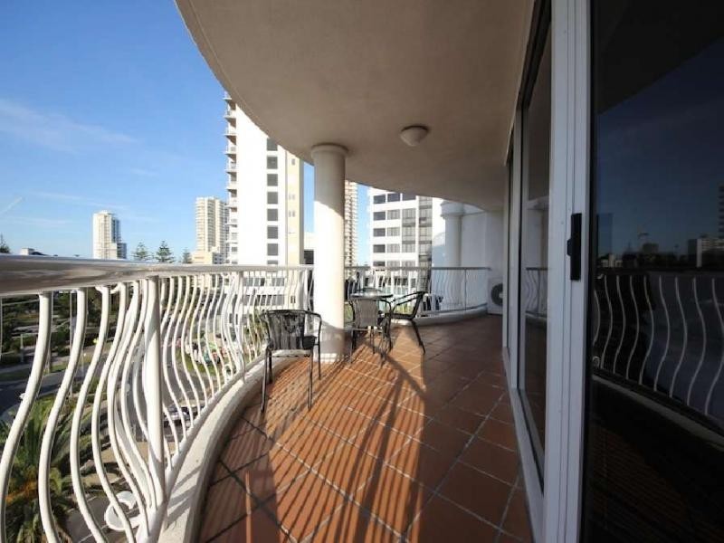 Broadbeach QLD 4218