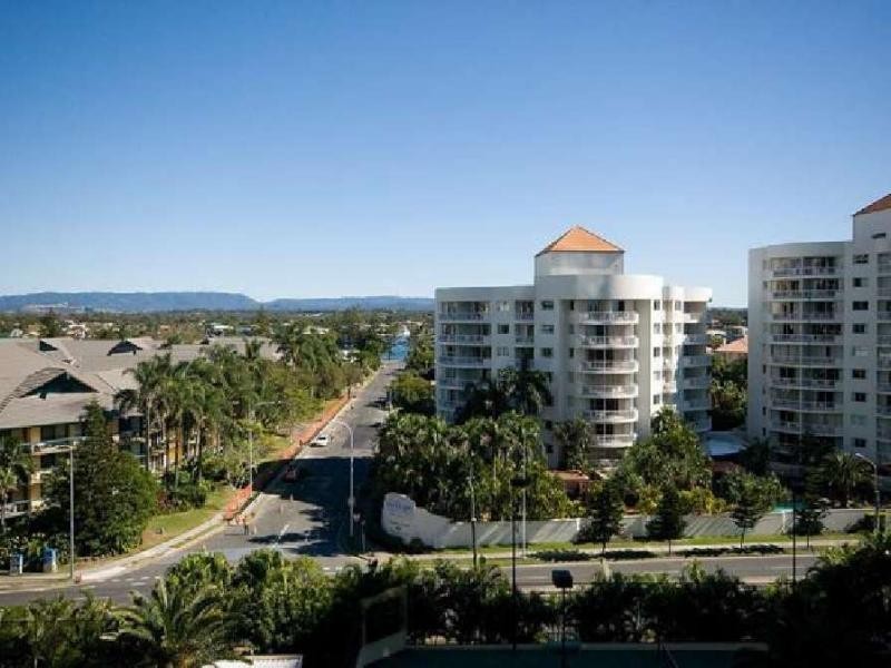 Surfers Paradise QLD 4217