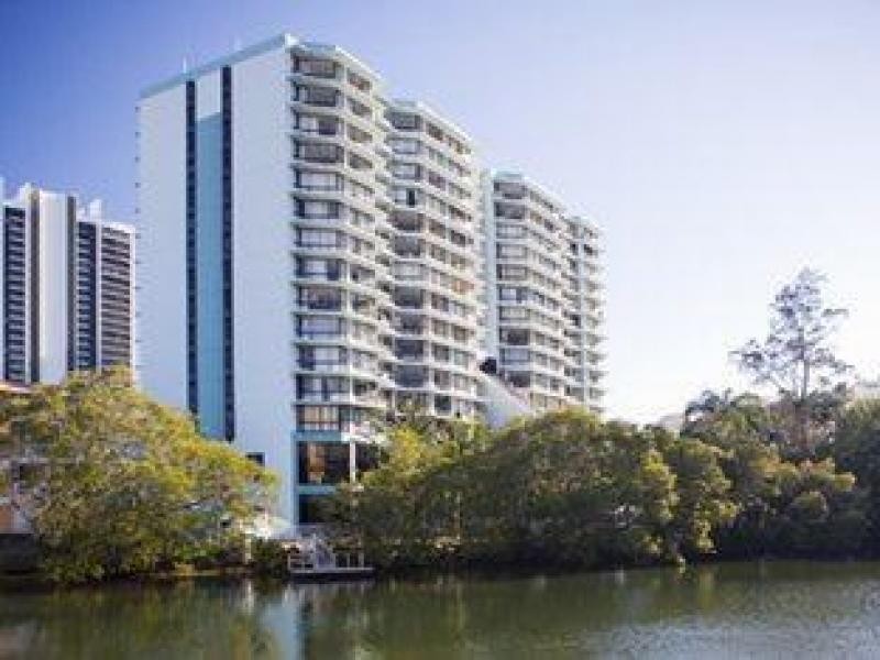 802/70 remembrance drive, Surfers Paradise QLD 4217