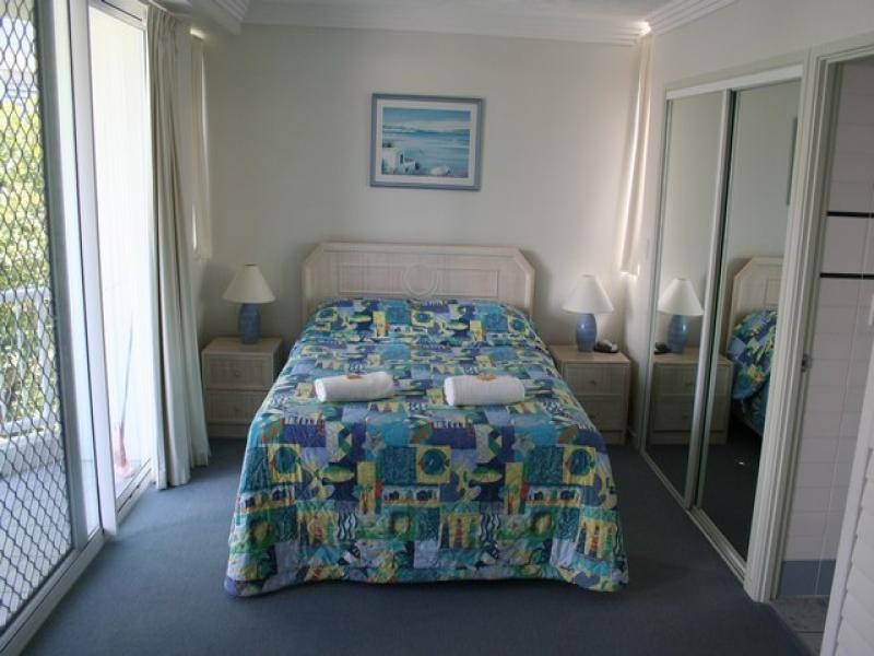 13 Anne, Broadbeach QLD 4218