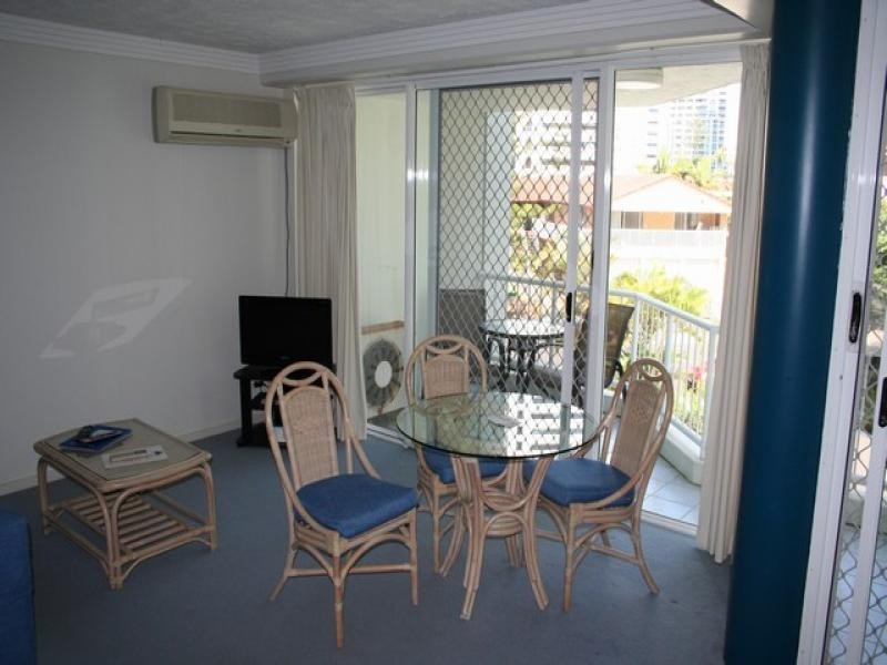 13 Anne, Broadbeach QLD 4218