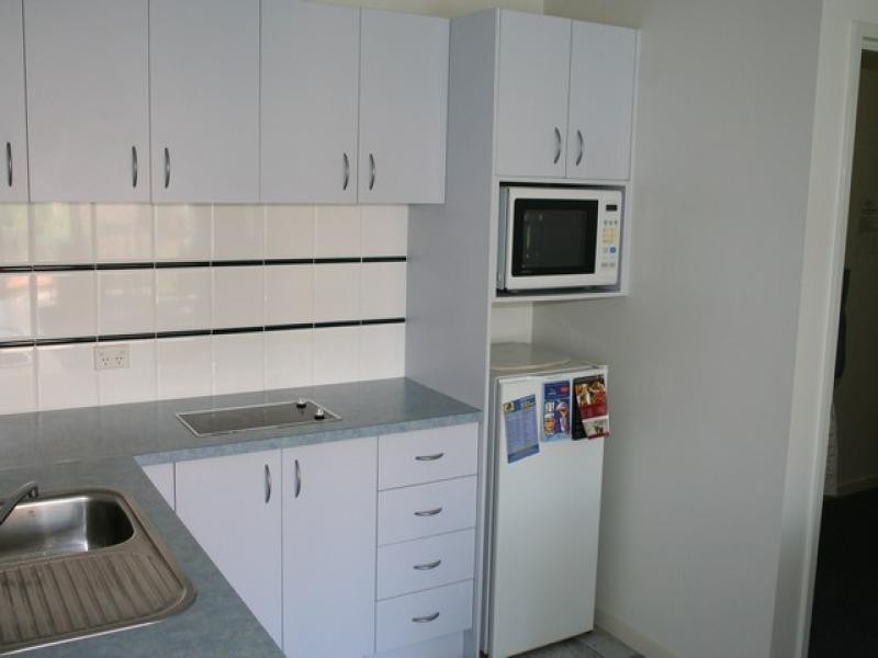 13 Anne, Broadbeach QLD 4218