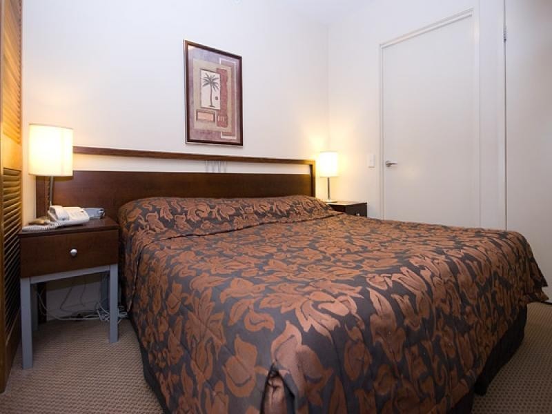 606/42 Surf Parade, Broadbeach QLD 4218