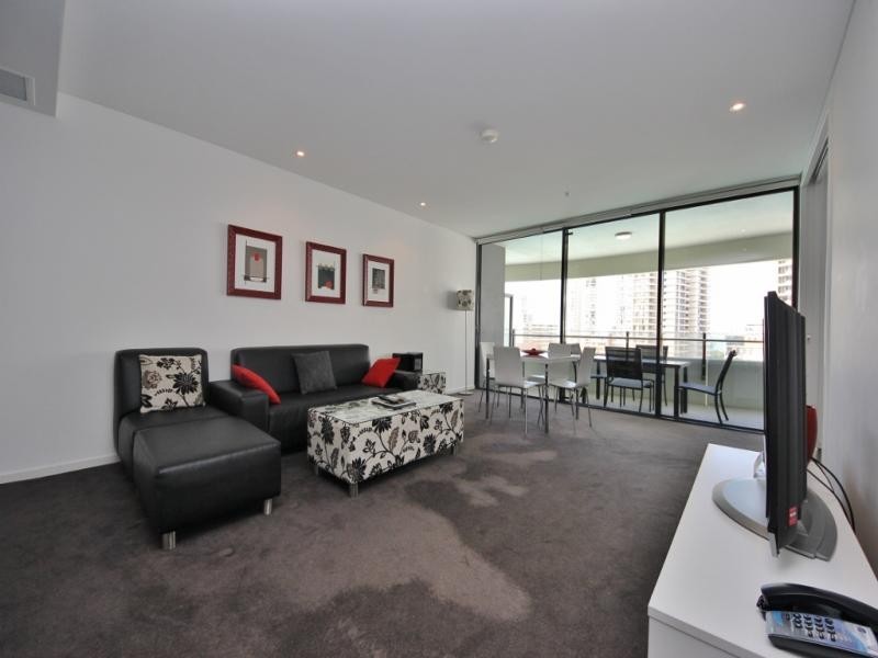 602/89 Surf Parade, Broadbeach QLD 4218