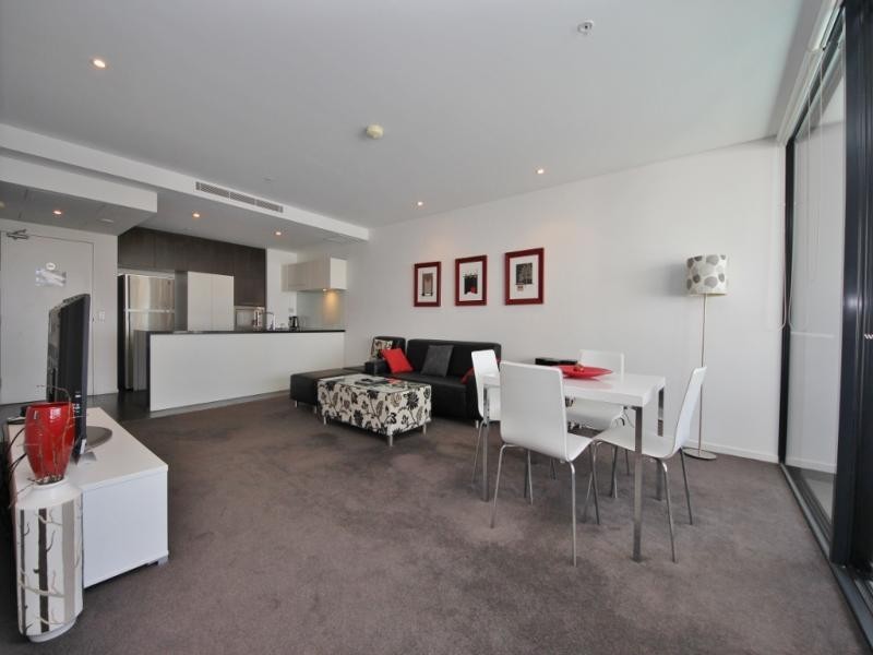602/89 Surf Parade, Broadbeach QLD 4218