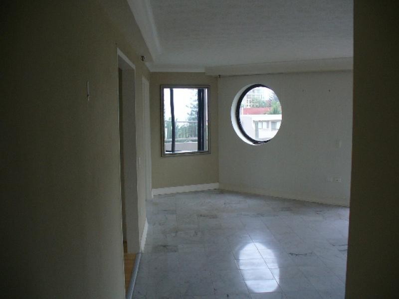 15 Northcliffe Terrace, Surfers Paradise QLD 4217