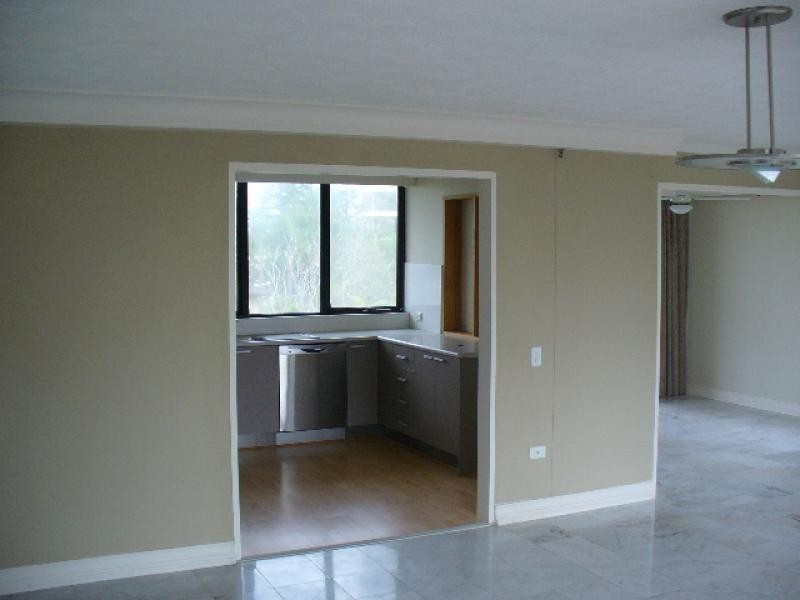 15 Northcliffe Terrace, Surfers Paradise QLD 4217